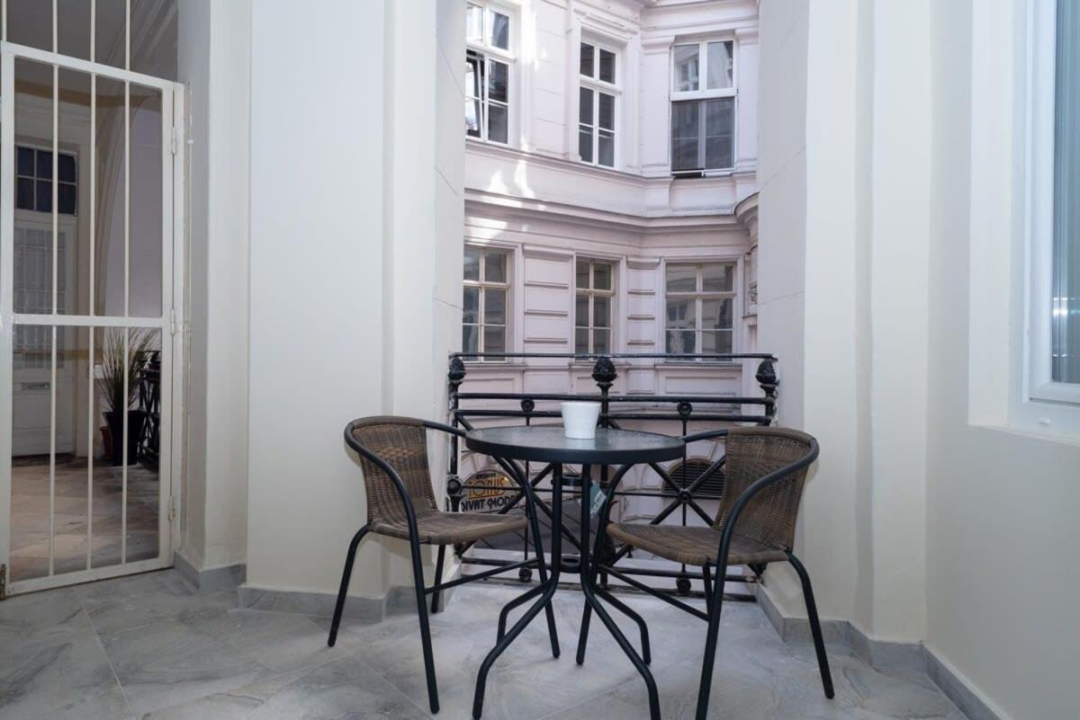 New Spacious Apartment At Superb Location 부다페스트 외부 사진