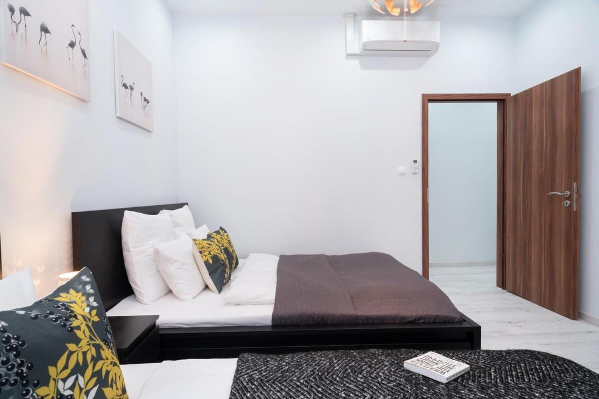 New Spacious Apartment At Superb Location 부다페스트 외부 사진
